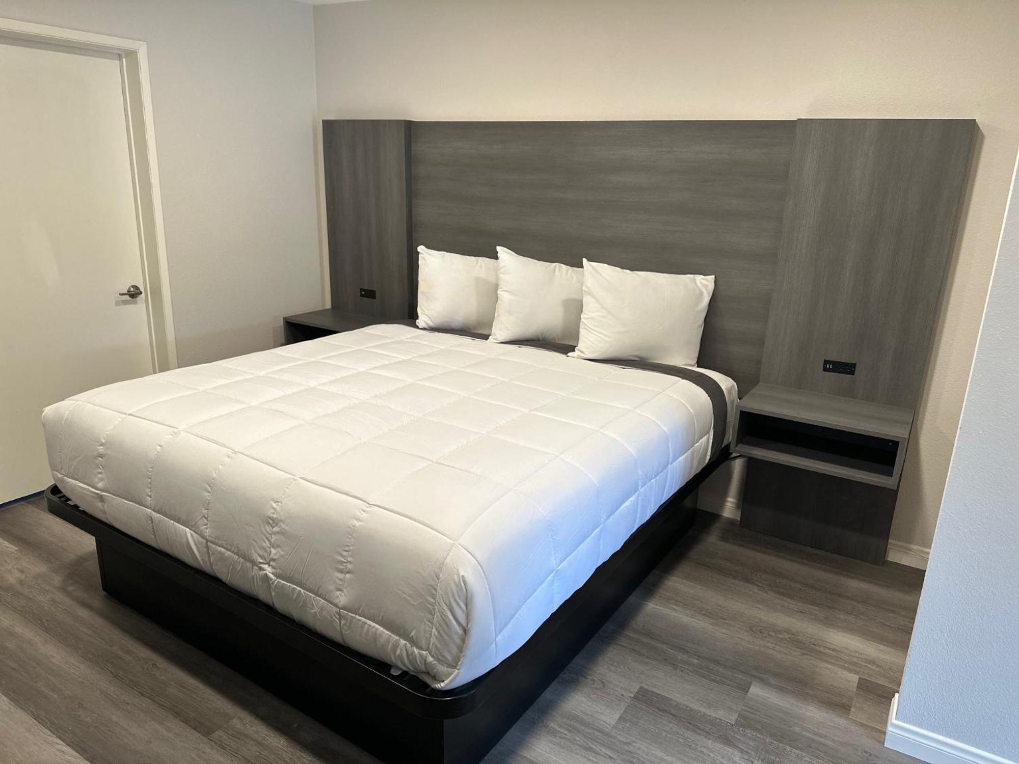 Inn Five Star 3*