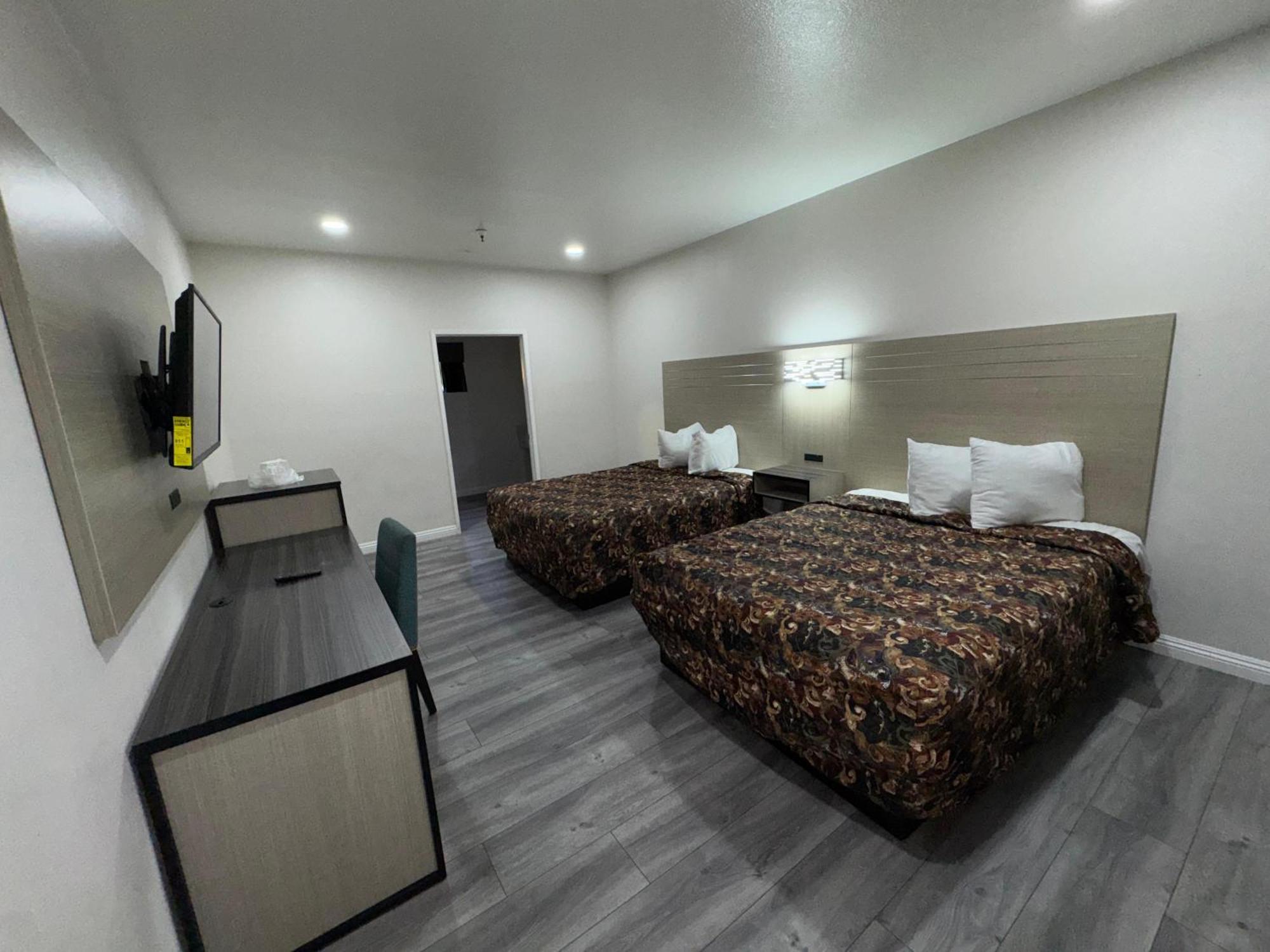 Inn Five Star